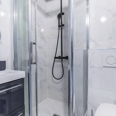 Grands Boulevards 41 * Paryż